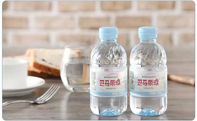 輸送帶廠家：注意！這個(gè)牌子的礦泉水含可能致癌物